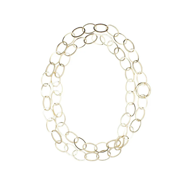 Aidan Gold Chain Wear - Image 5