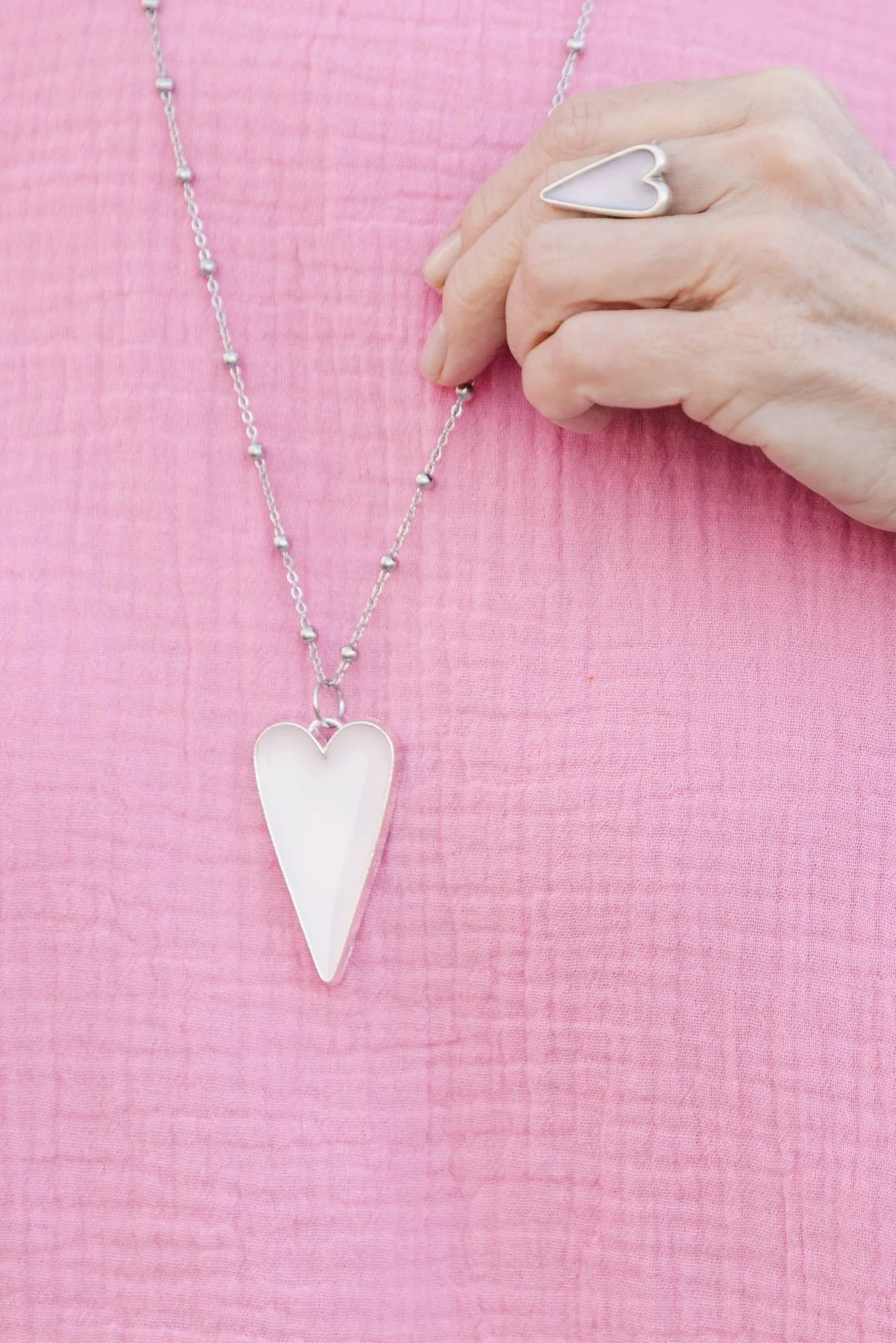 Bloom Heart Necklace - Image 5