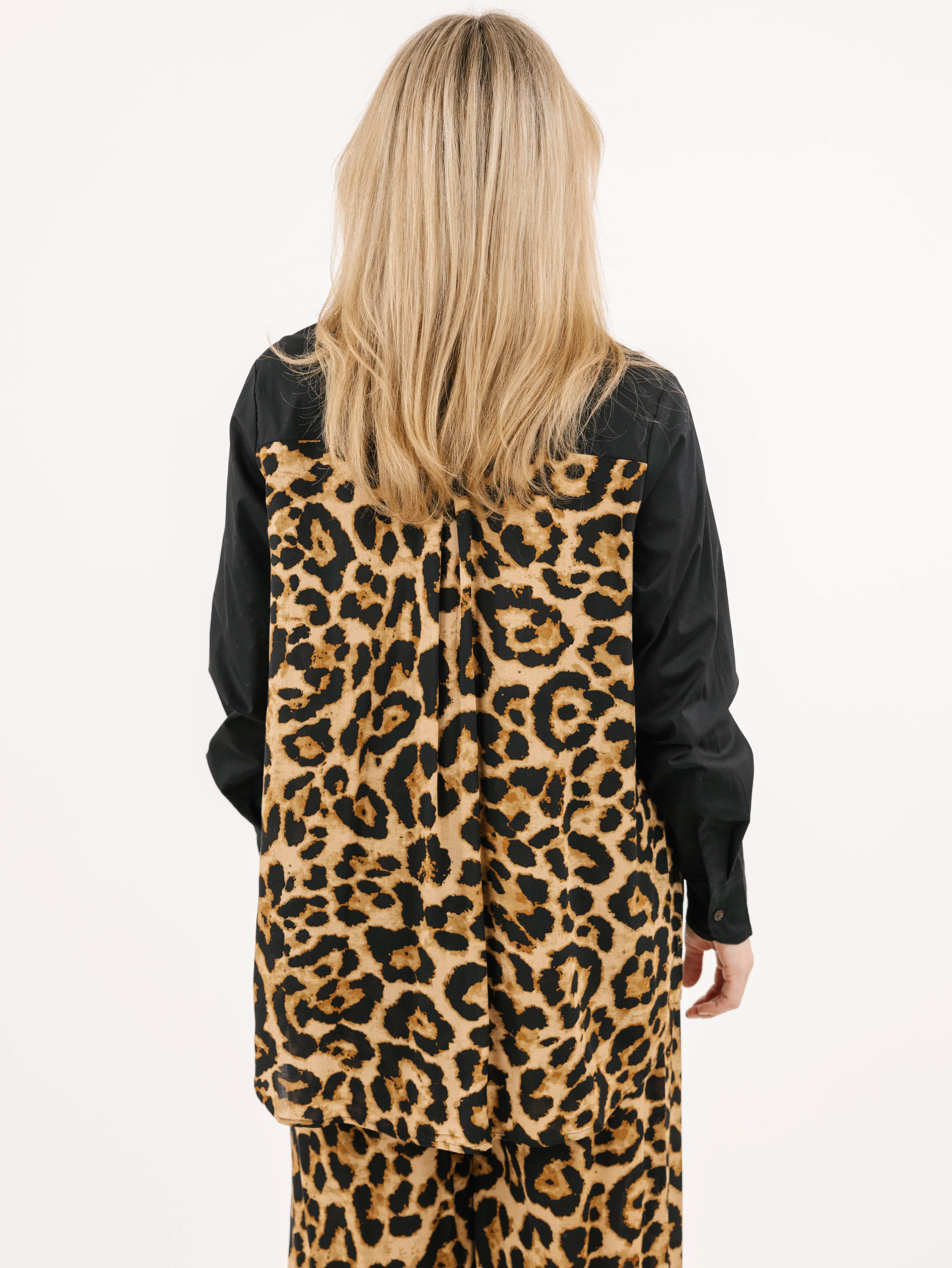 Linka Shirt - Image 5
