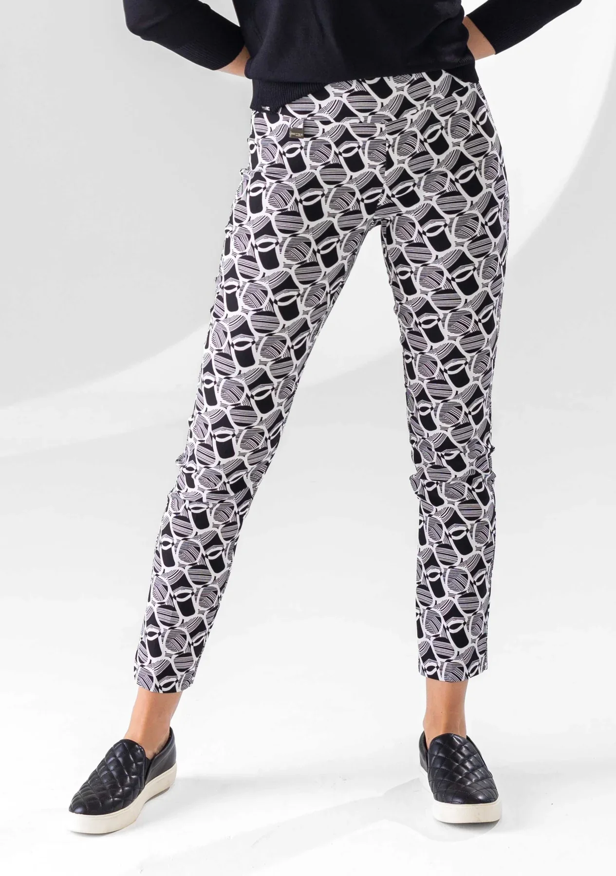 Morrison 28" Ankle Pant - Image 6